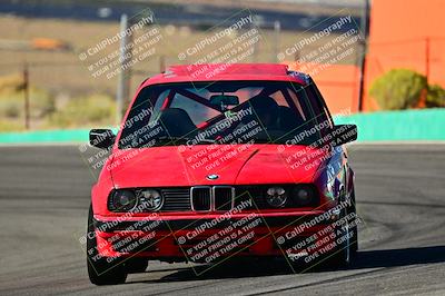 media/Oct-18-2025-Extreme Speed (Sat) [[d6d7e1fef1]]/Group 3 Purple/Session 1 (Turn 4)/